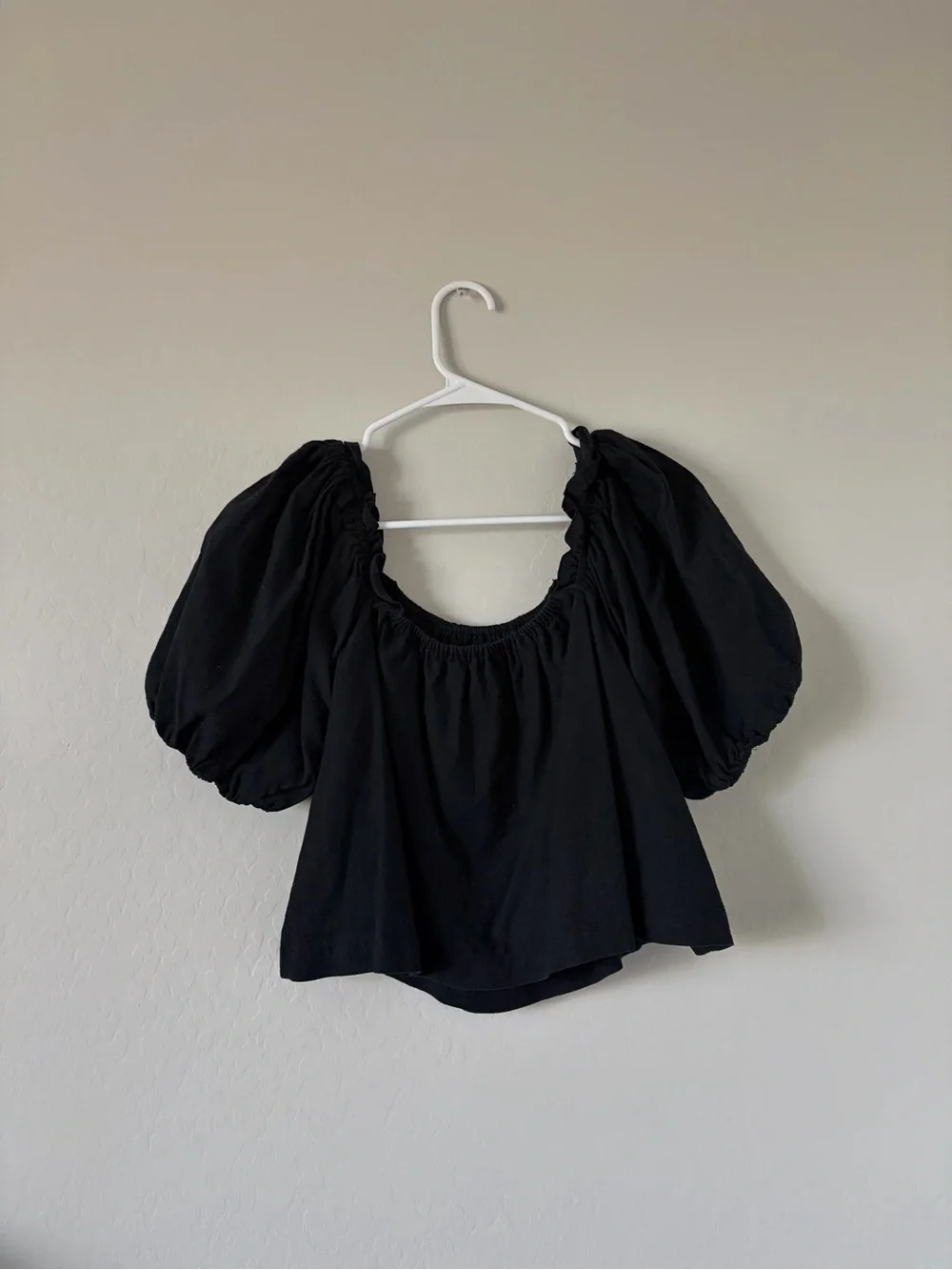 Abercrombie & Fitch Black Puff-Sleeve Square Neck Blouse